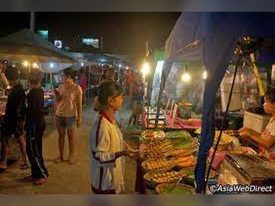 ตลาดนาเกลือ - amazingthailand.org