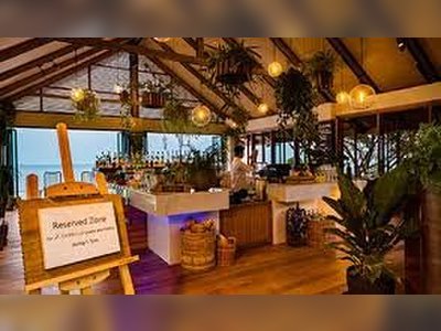 Let’s Sea Pub & Restaurant at Let’s Sea Resort - amazingthailand.org