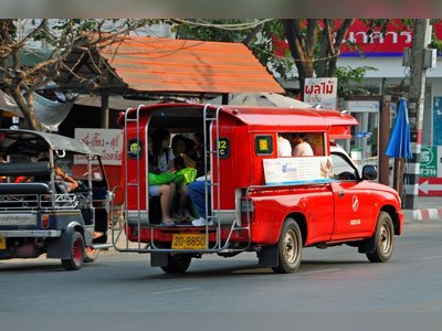 รถสองแถวแดง เชียงใหม่ - amazingthailand.org