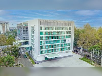 Sriphat Hospital - amazingthailand.org