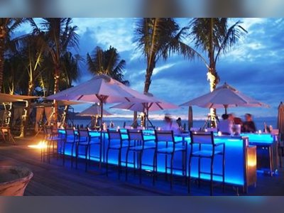 คลับ Catch Beach Club Phuket - amazingthailand.org