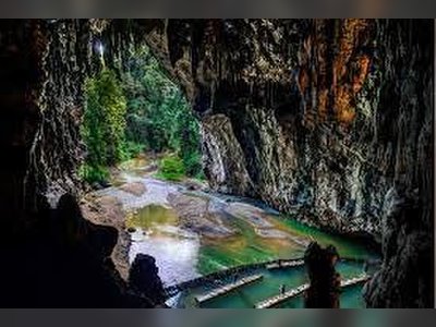 สำรวจถ้ำลอดขนาดใหญ่ - amazingthailand.org