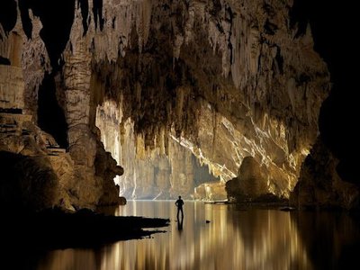 สำรวจถ้ำลอดขนาดใหญ่ - amazingthailand.org