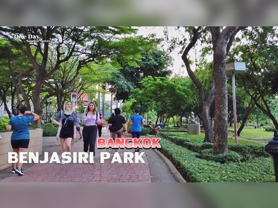 Benjasiri Park - amazingthailand.org